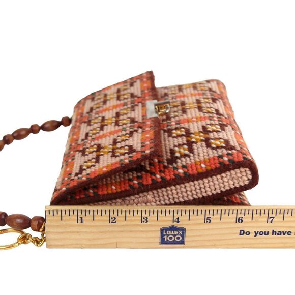 HANDMADE EMBROIDERED MULTICOLOR TAPESTRY WOOD HANDLE FLAP POCKETBOOK HANDBAG - Picture 13 of 14